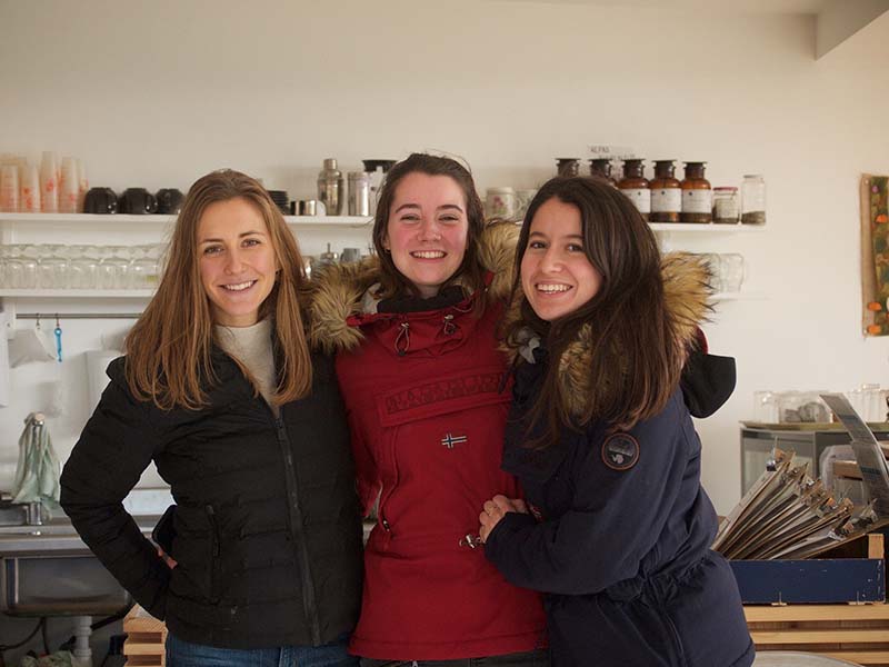 Photo of Julie Deshayes, Lucie Renard and Juliette Fournier Le Ray