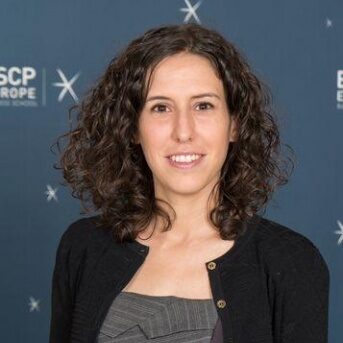 Almudena Cañibano, associate professor at ESCP Business School