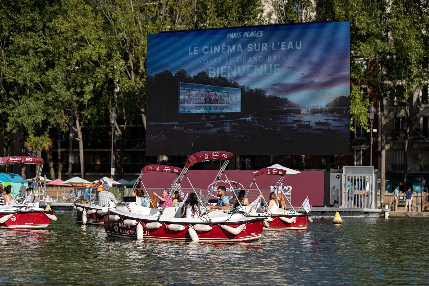 "Boat-In" at Paris Plage © MK2